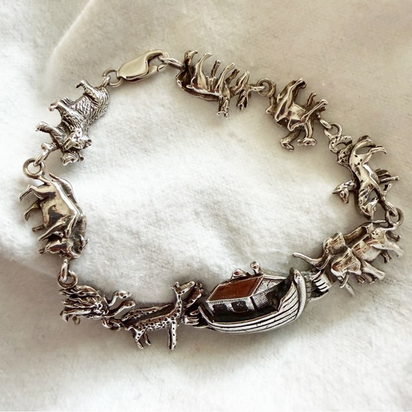 Sterling Silver Noah’s Ark Animal & Boat Bracelet - Picture 11 of 16